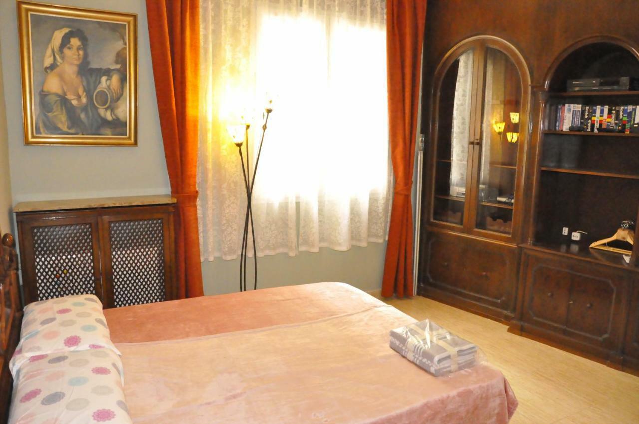 Cozy In Center Valence
